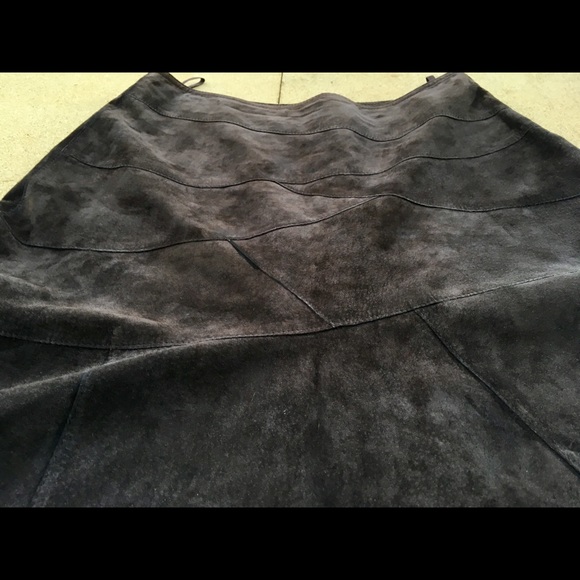 Charter Club Petite Suede Tulip Skirt - Picture 3 of 4